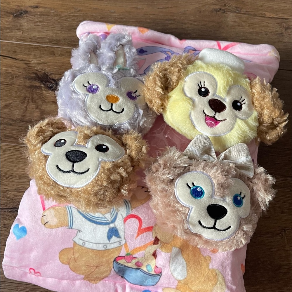 DISNEY-NWOT Duffy’s Friends Plushies Bag-4 Plushes Included - Picture 2 of 12